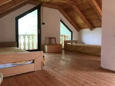 Prázdninový dům Vila Razëm